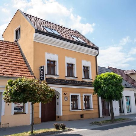 Penzion Pod Klastorom Pezinok Exterior foto