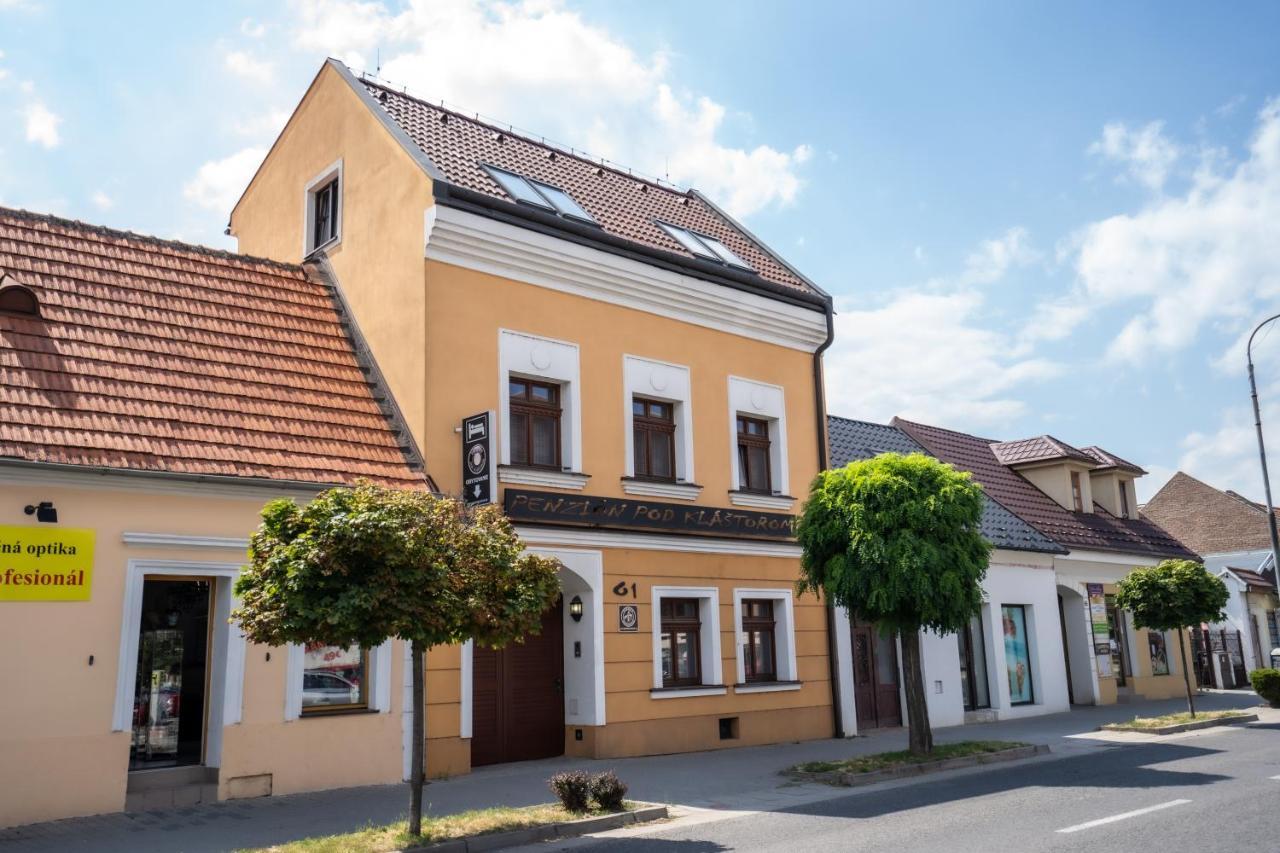 Penzion Pod Klastorom Pezinok Exterior foto