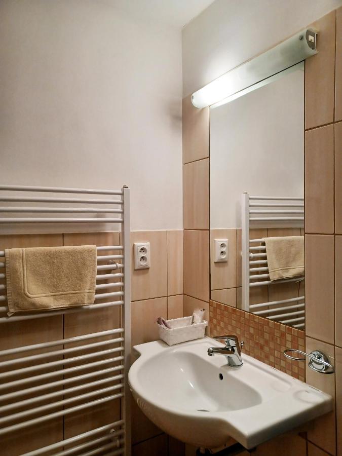 Penzion Pod Klastorom Pezinok Exterior foto